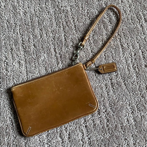 COACH Wristlet - Picture 5 of 6